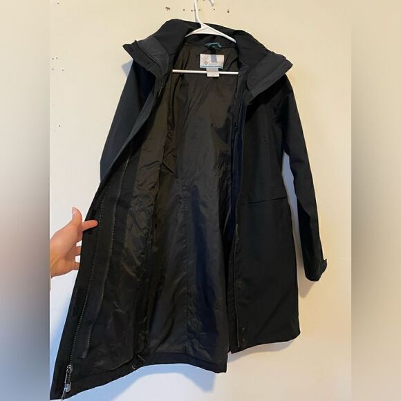 Columbia Women's Long Valley Interchange Omni Tech Waterproof Jacket - Picture 6 of 15